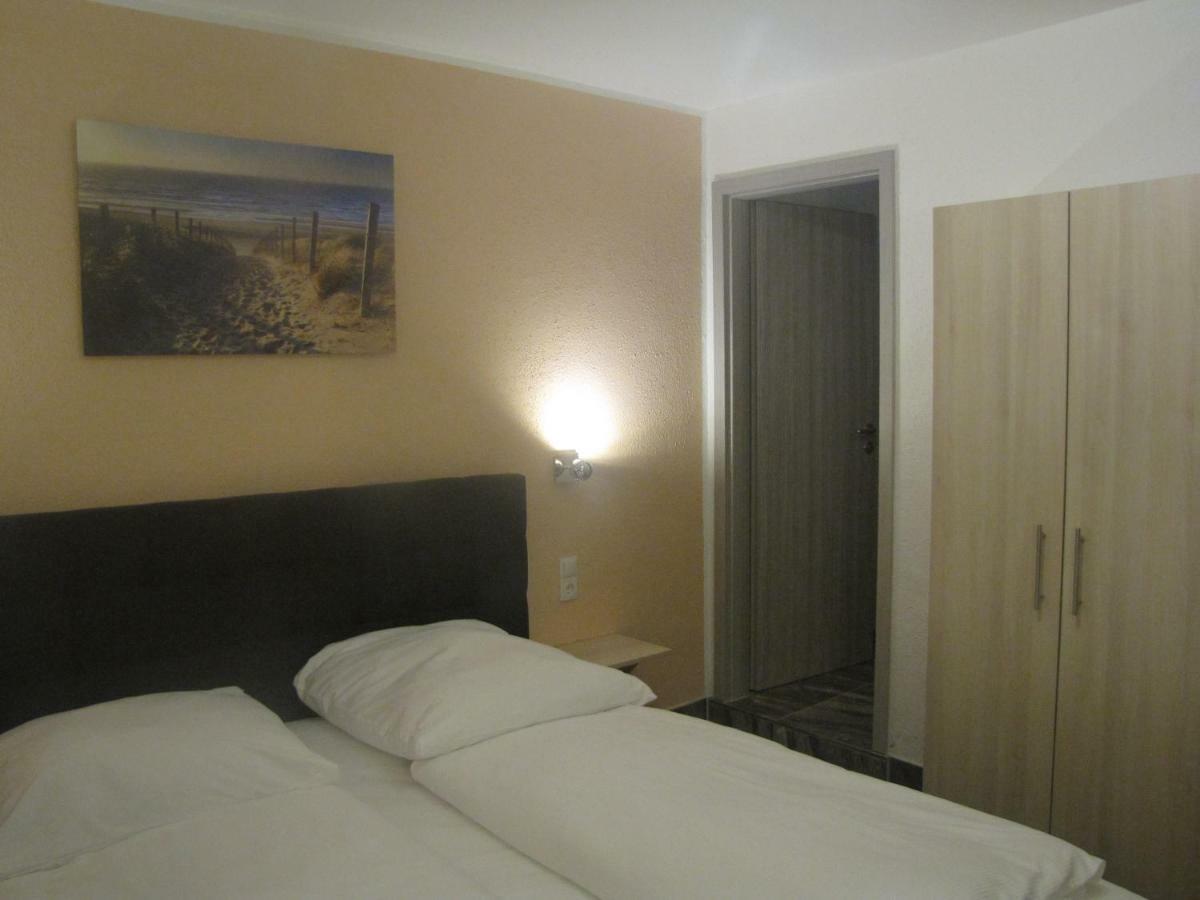 Milano Hotel Hamburg Bagian luar foto