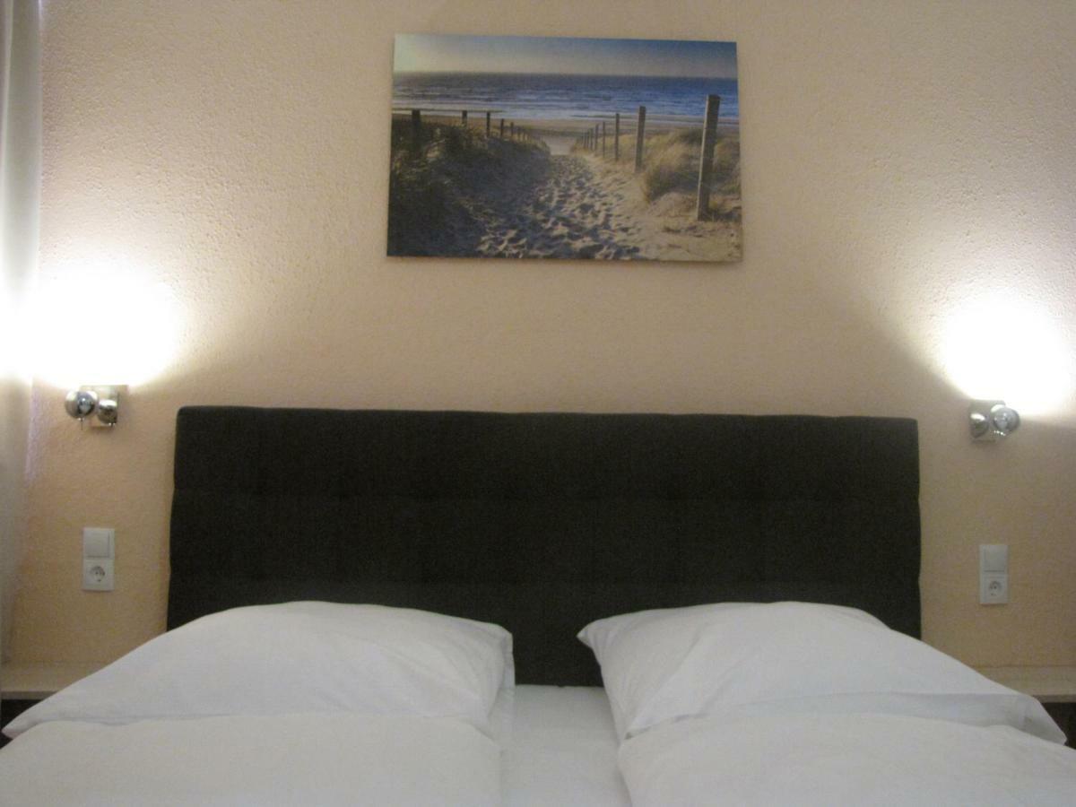 Milano Hotel Hamburg Bagian luar foto
