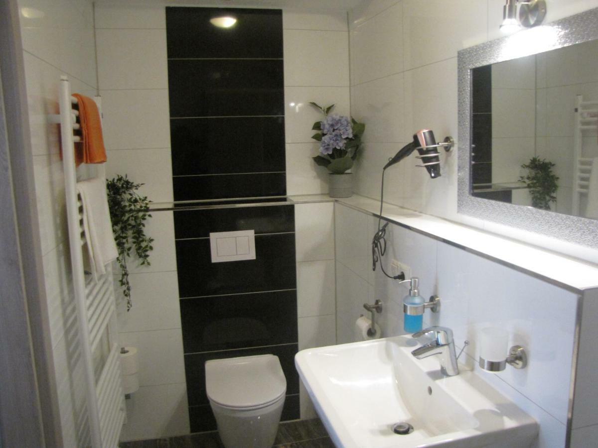 Milano Hotel Hamburg Bagian luar foto
