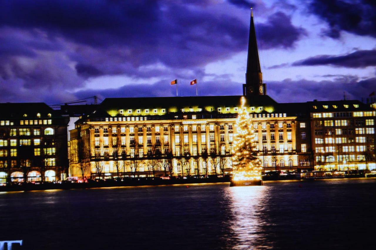 Milano Hotel Hamburg Bagian luar foto